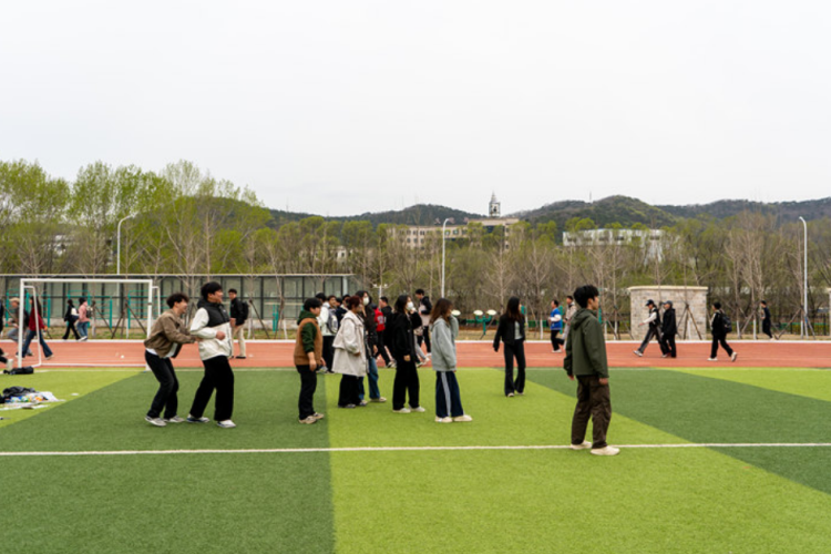 屏幕截图 2025-04-27 160750.png