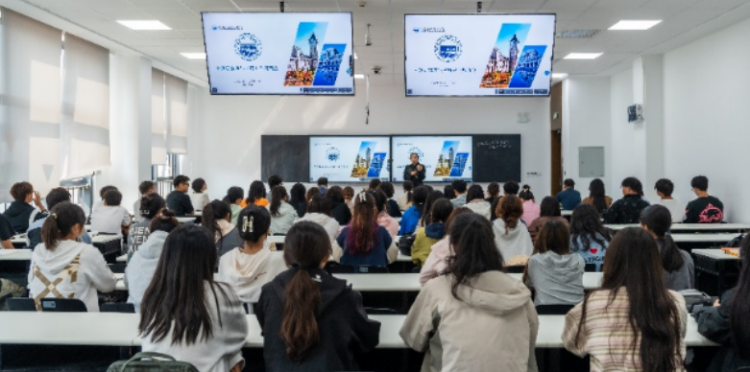 屏幕截图 2025-04-28 083412.png